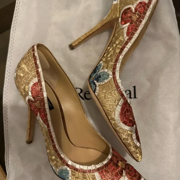 Dolce & Gabbana Gold and Red Floral Embroidered Heels - Picture 4 of 8